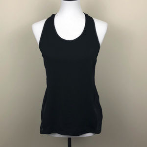 VS Workout Tank in Size Medium